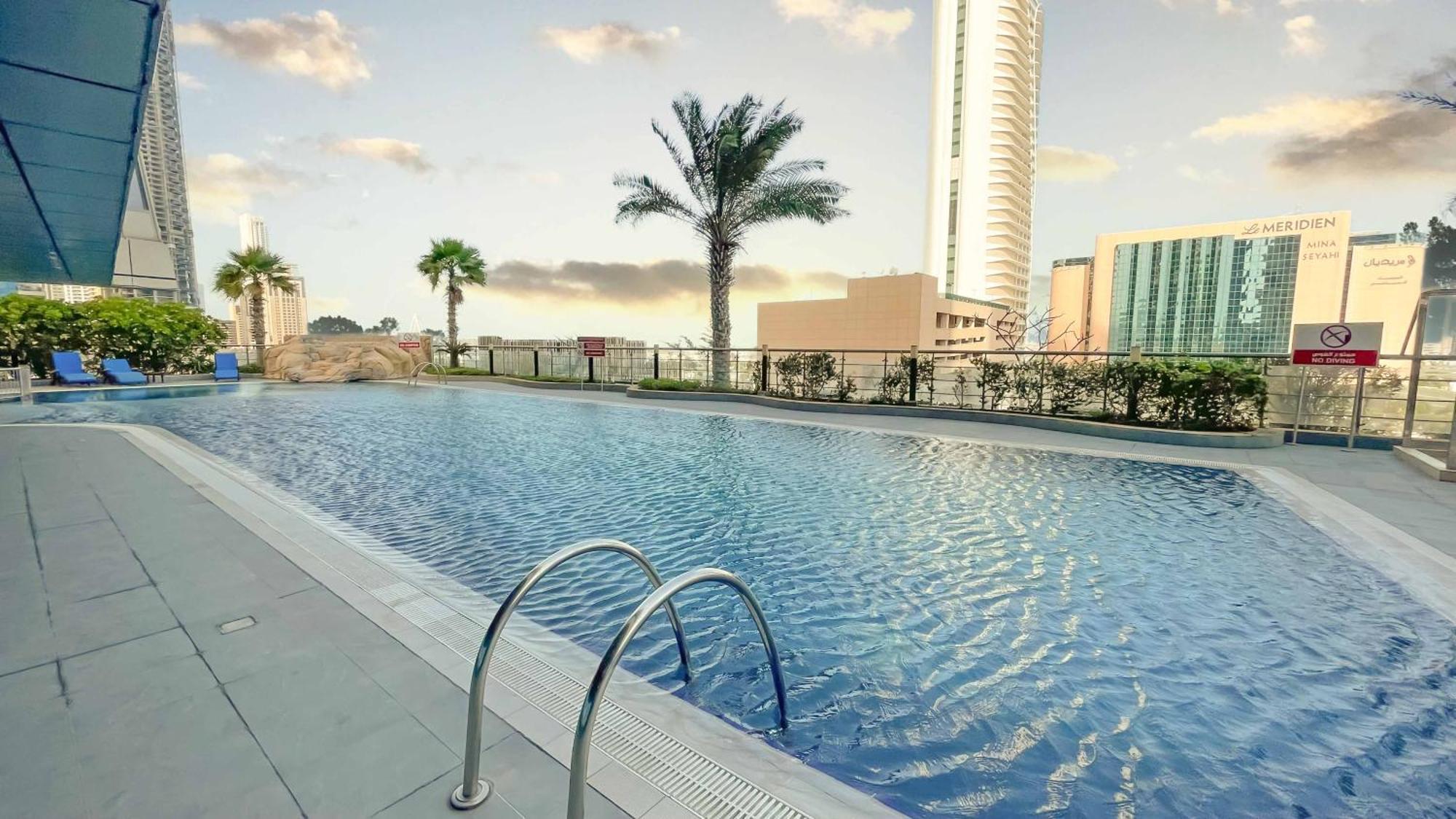 Lux The Marina Ocean View Suite 1 두바이 외부 사진